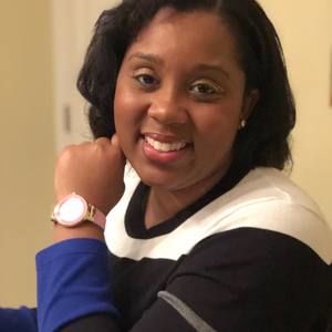 Meet your Posher, Alexandra